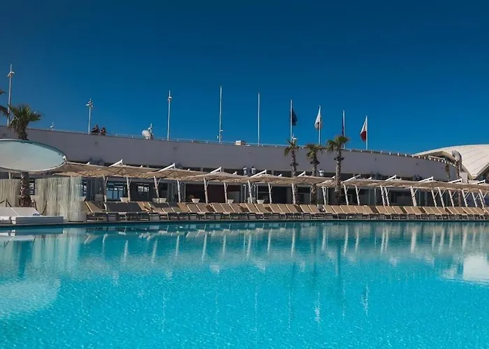 Stylish 2br With Balcony Sunsets & Sea Views By 360 Estates San Pawl il-Baħar