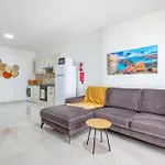 Stylish 2br With Balcony Sunsets & Sea Views By 360 Estates *