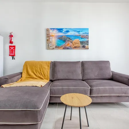 Stylish 2br With Balcony Sunsets & Sea Views By 360 Estates 公寓