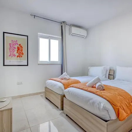 Stylish 2br With Balcony Sunsets & Sea Views By 360 Estates