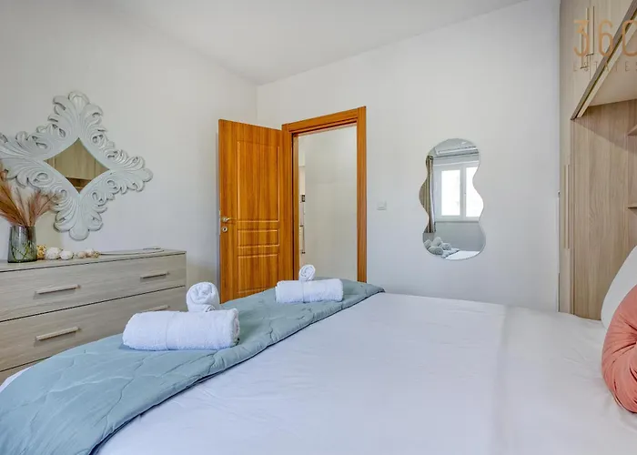 Stylish 2br With Balcony Sunsets & Sea Views By 360 Estates Daire St. Paul's Bay